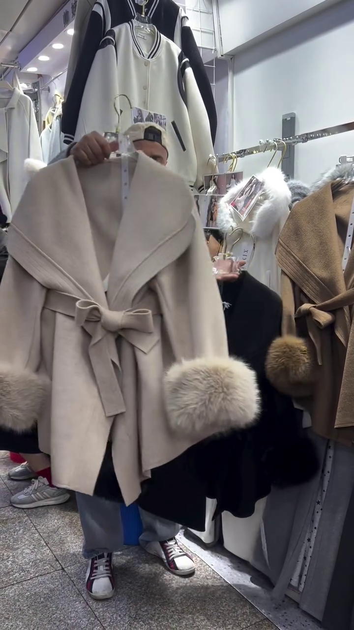 ❄️Winter Luxe White Faux Fur Cuff Belted Coat With Elegant Drape Collar & Soft-Touch Warmth❄️