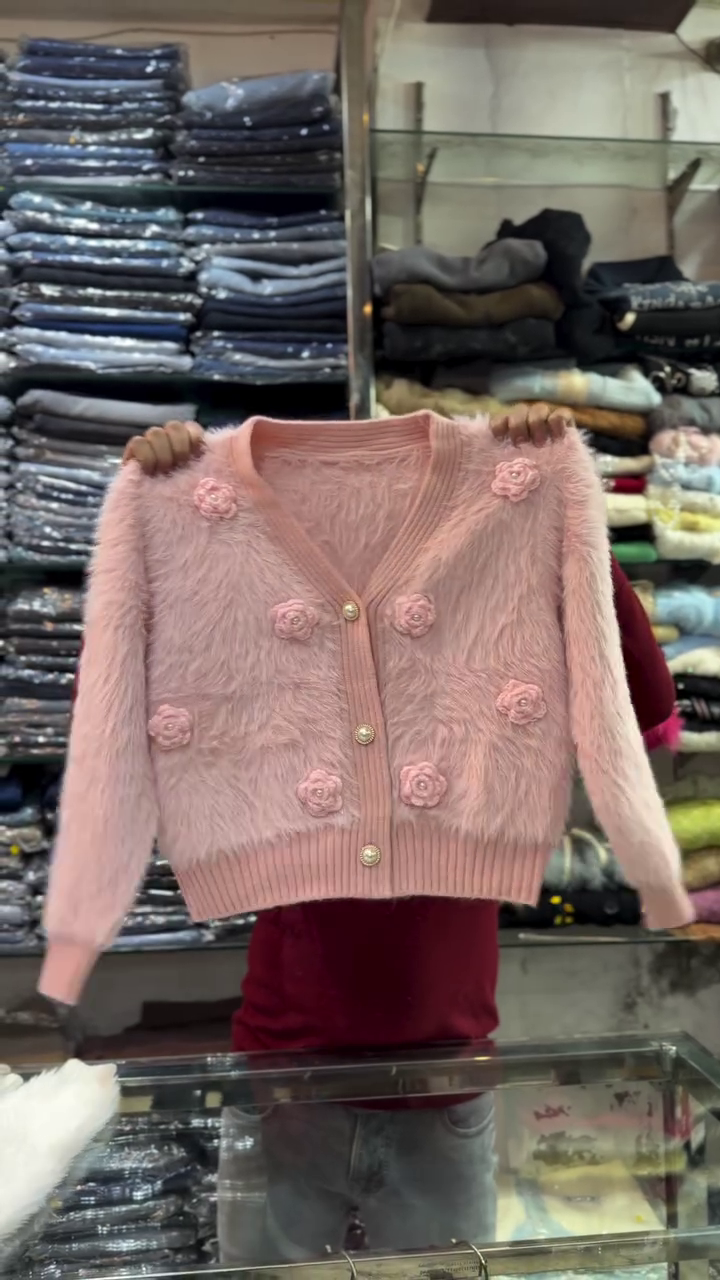 🌷Blushing Rose Plush Textured Cardigan with 3D Rosette Button Accents & Cozy Luxe Warmth🌷
