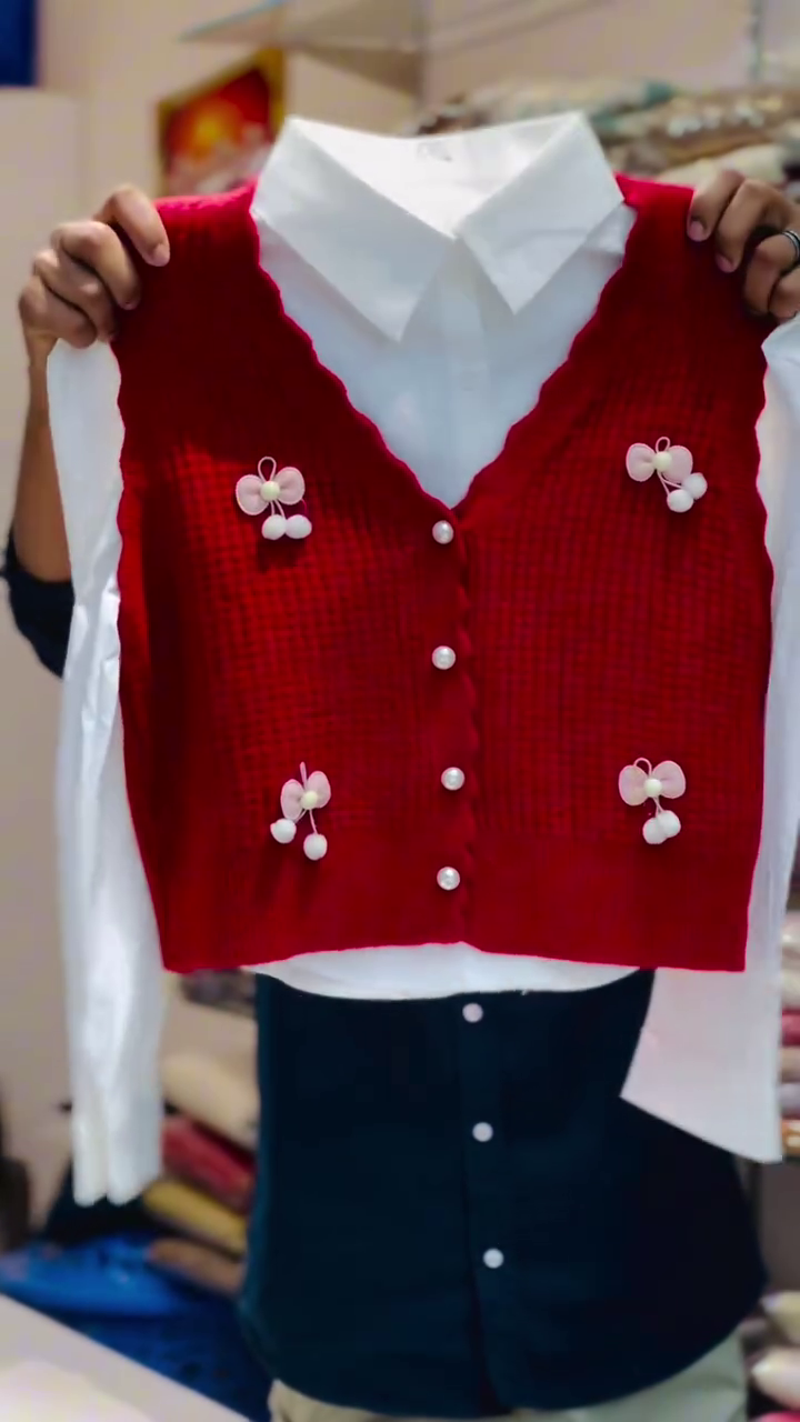 Classic White Shirt with Black Bow‑Embellished Knit Vest & Skirt Set 🖤🤍