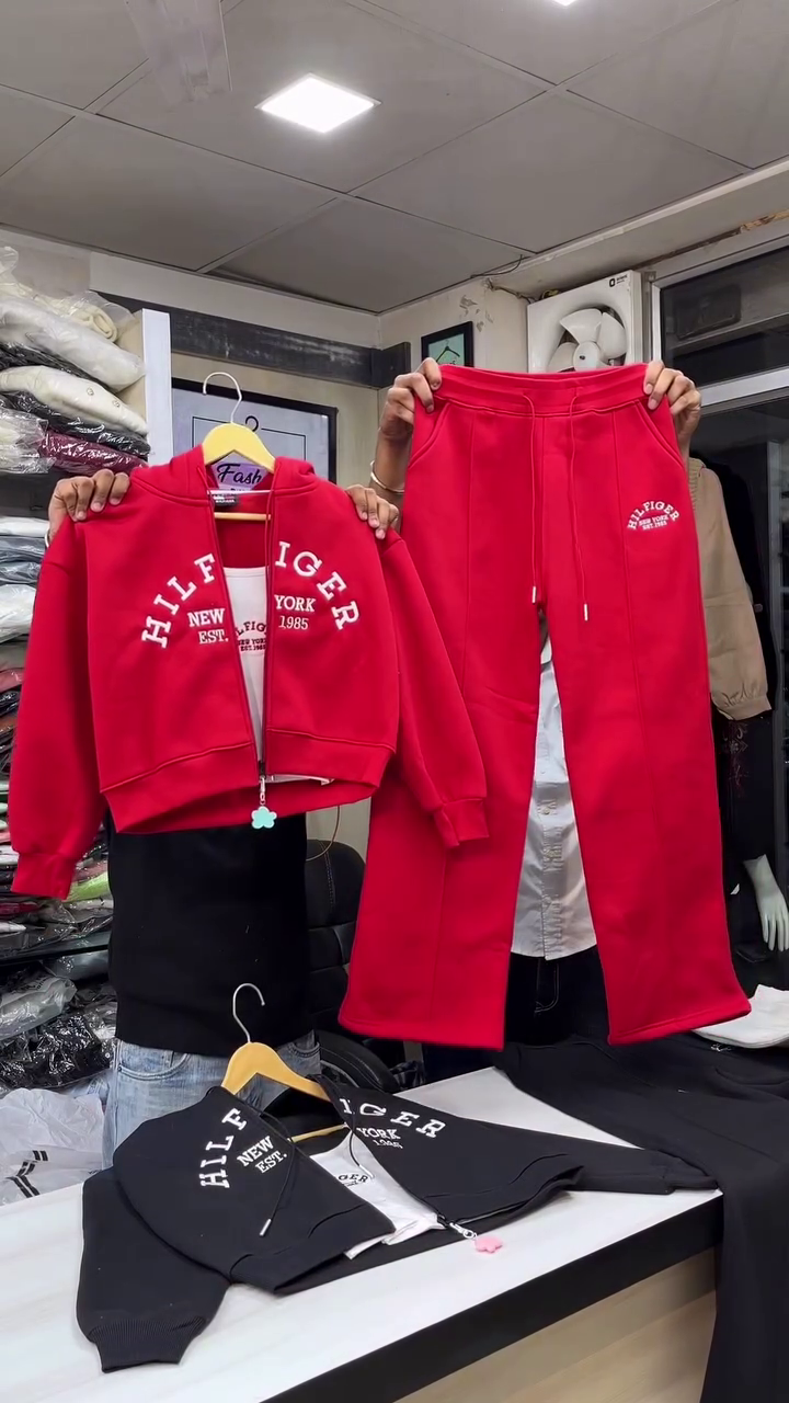 All‑White Cozy Hoodie and Straight‑Leg Jogger Athleisure Co‑ord Set 🤍💙