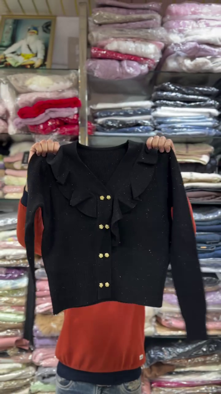 Elegant Black Ruffle Front Gold Button Knit Cardigan 🖤✨