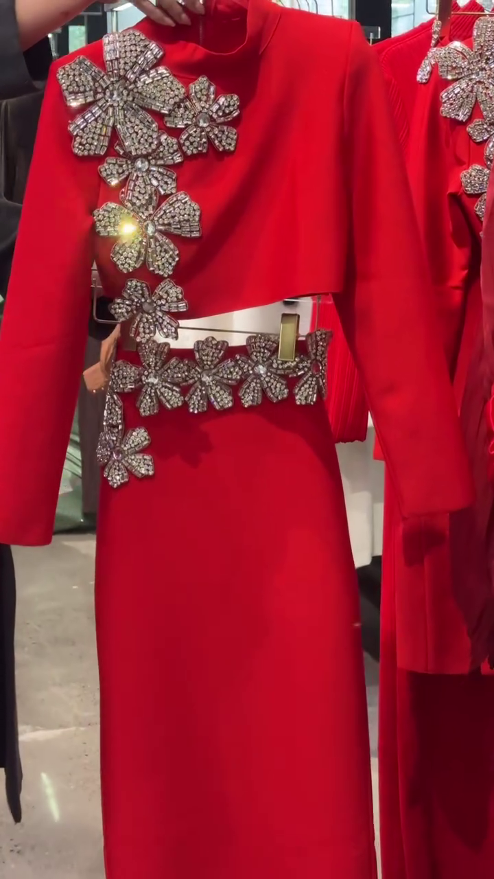 Fiery Red Crystal Floral Embellished Gown with Matching Crop Overlay 🔴🌺✨