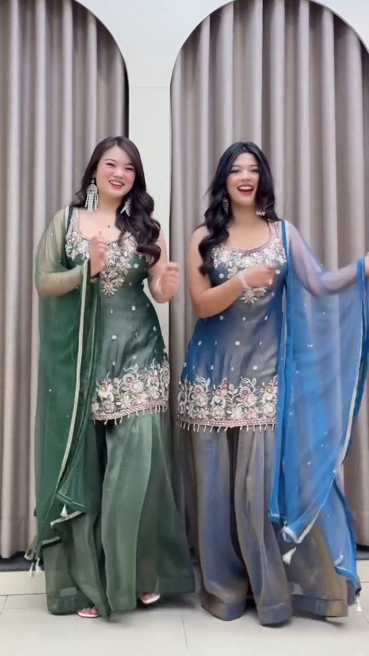 Twin Bloom Shararas: A Tale of Two Elegances" 🌿💙👯‍♀️
