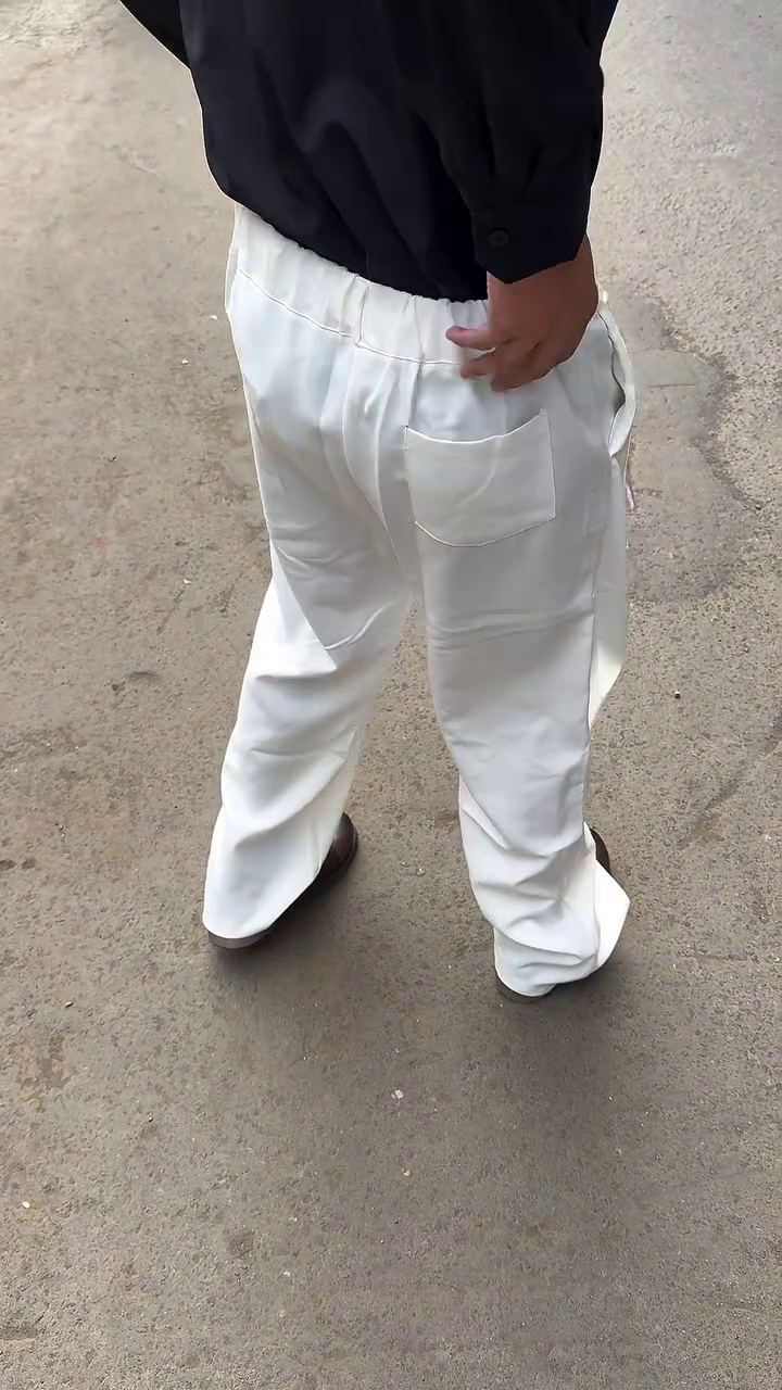 White Wide-Leg Pants Featuring Unique Side Buckle Design 👔👖⚪✨🌟