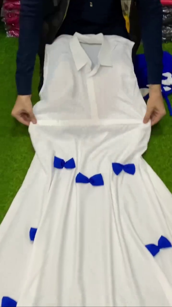 Royal Blue Long-Sleeved Top 👕 with Adjustable Drawstring Waist 🎀 + White Skirt 🤍 Decorated with Multiple Royal Blue Bow 🎀 Accents