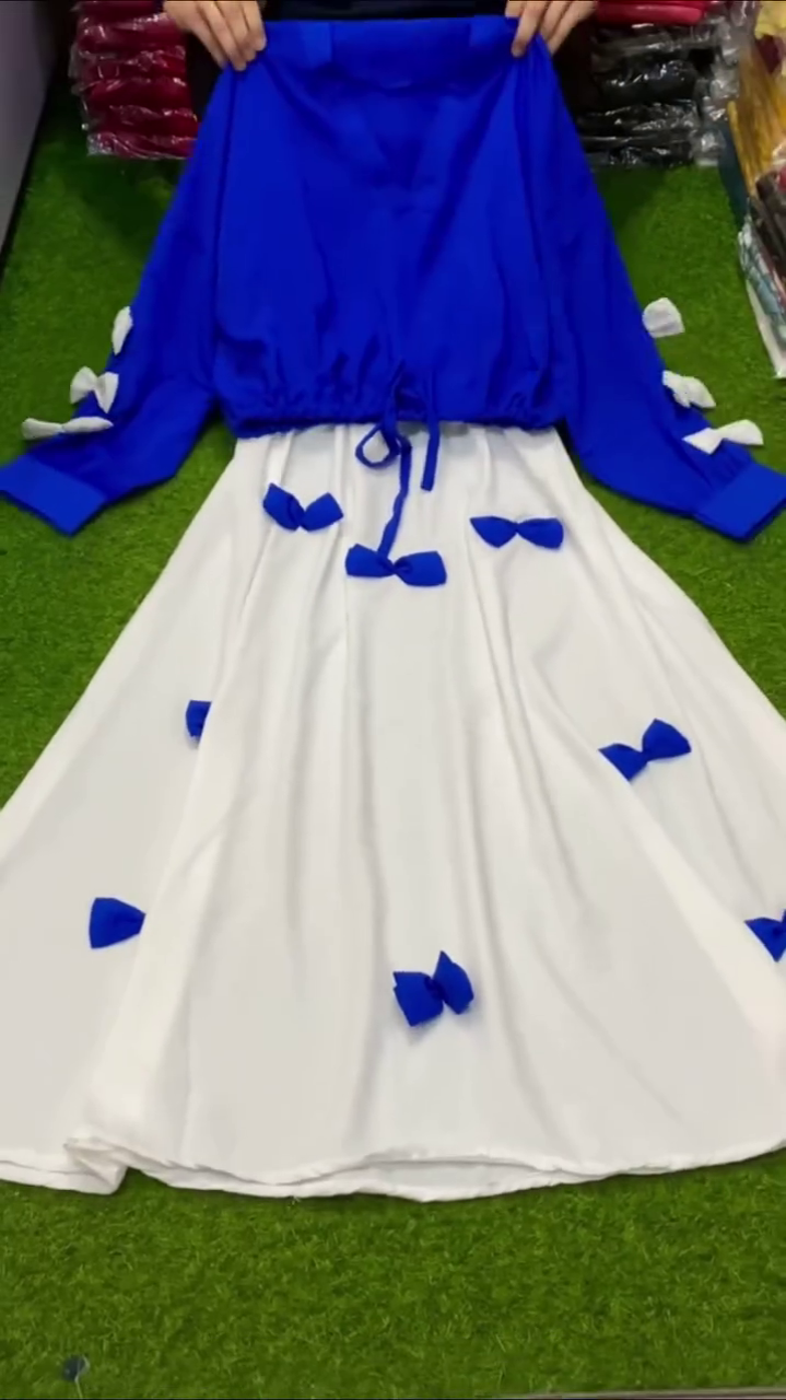 Royal Blue Long-Sleeved Top 👕 with Adjustable Drawstring Waist 🎀 + White Skirt 🤍 Decorated with Multiple Royal Blue Bow 🎀 Accents