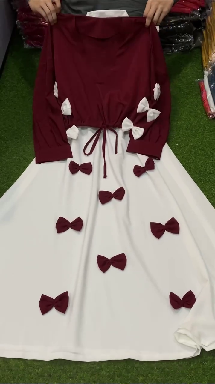 Two-Tone Dress 👗 with Maroon Top 🍷 + Adjustable Drawstring Waist 🎀 + White Skirt 🤍 Decorated with Multiple Maroon Bow 🎀 Accents