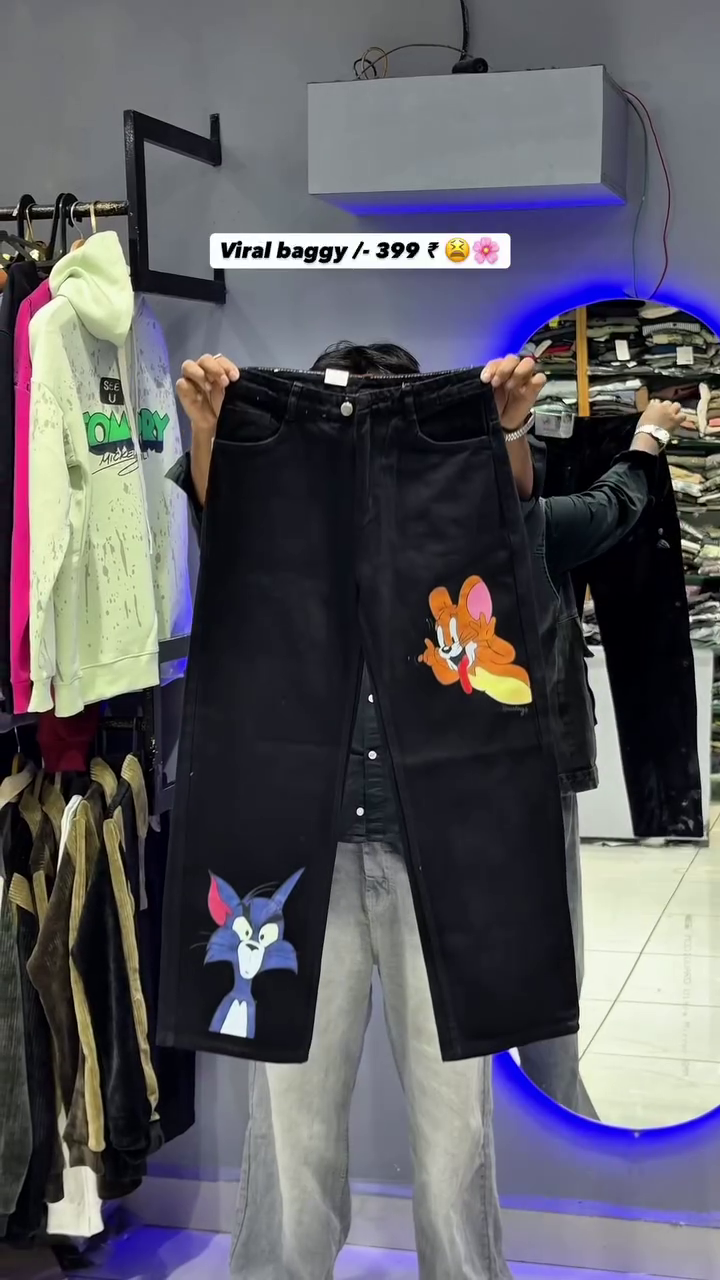 Black Wide-Leg Baggy Denim Jeans with Dual Cartoon Character Front Prints 🎭👖🔥