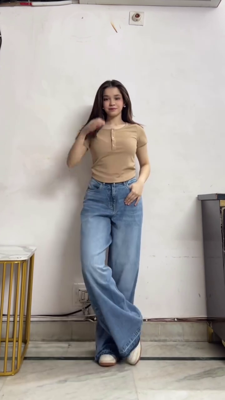 Classic High Waist Black Wide Leg Stretchable Formal Trousers for Everyday Smart Styling