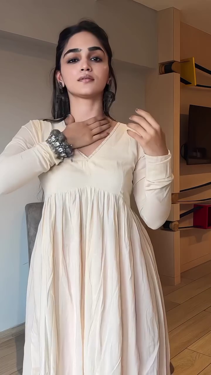 Ivory Beige Anarkali Style Flared Kurta with Soft Pink Dupatta & Matching Straight Pants – Elegant Festive Three-Piece Ethnic Ensemble