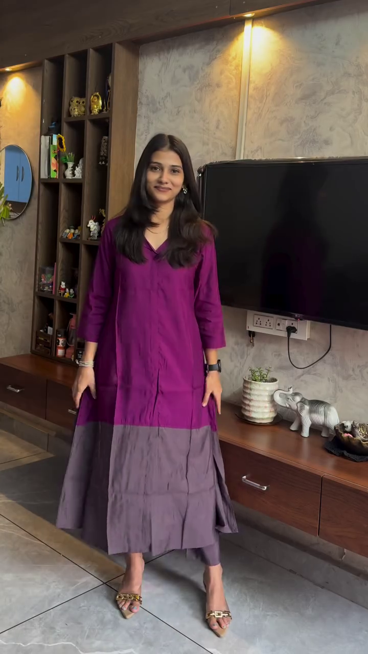 Deep Plum & Grey Dual-Tone Straight Kurta with Wide Hem Palazzo Pants – Contemporary Minimal Ethnic Fusion Two-Piece Set