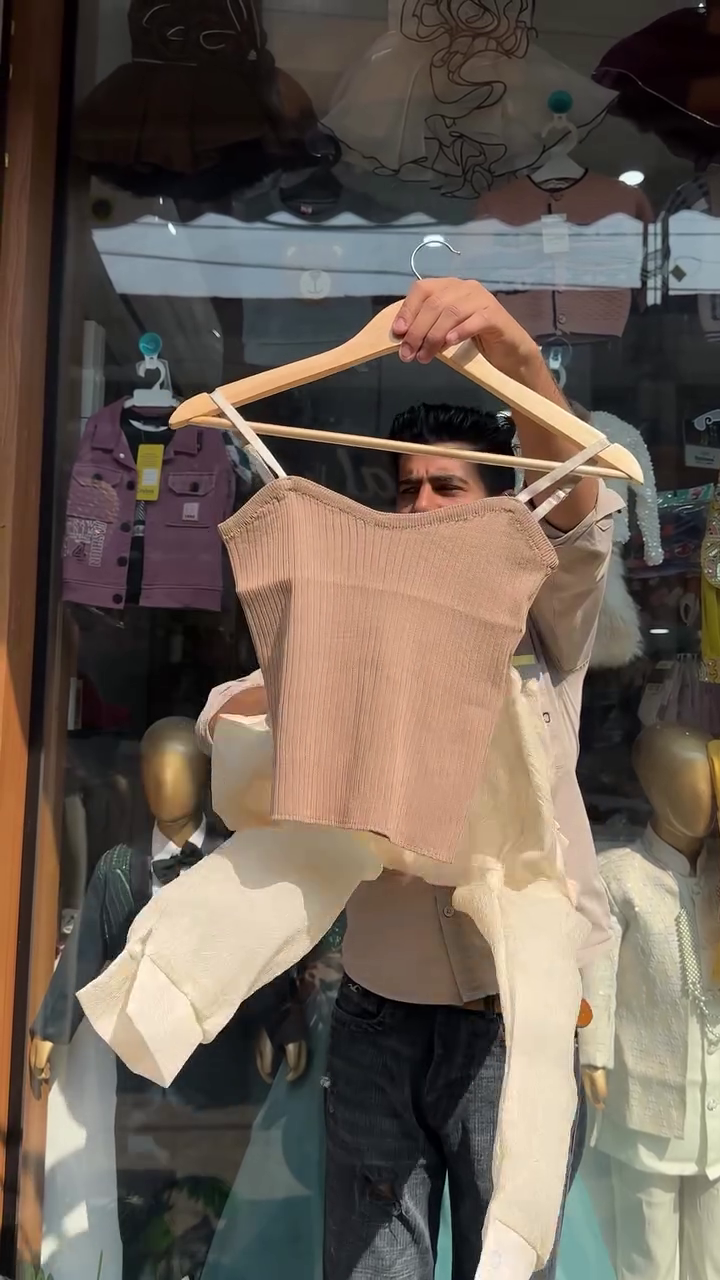 Cropped Button Shirt – Modern Slim Fit  Top