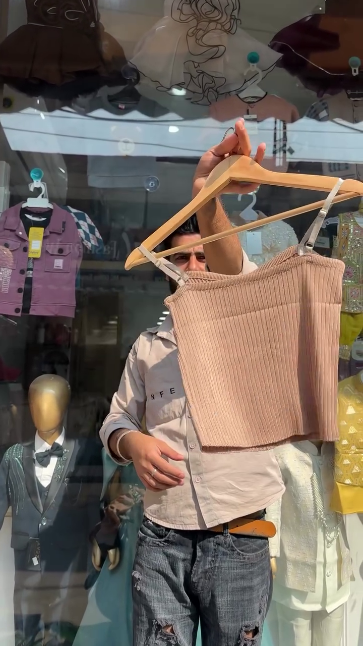 Cropped Button Shirt – Modern Slim Fit  Top