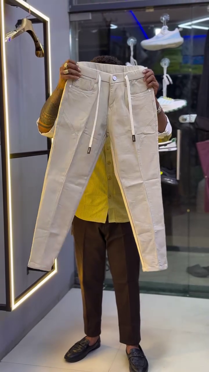 Urban Edge Cream Slim-Fit Drawstring Comfort Pants 🤍✨