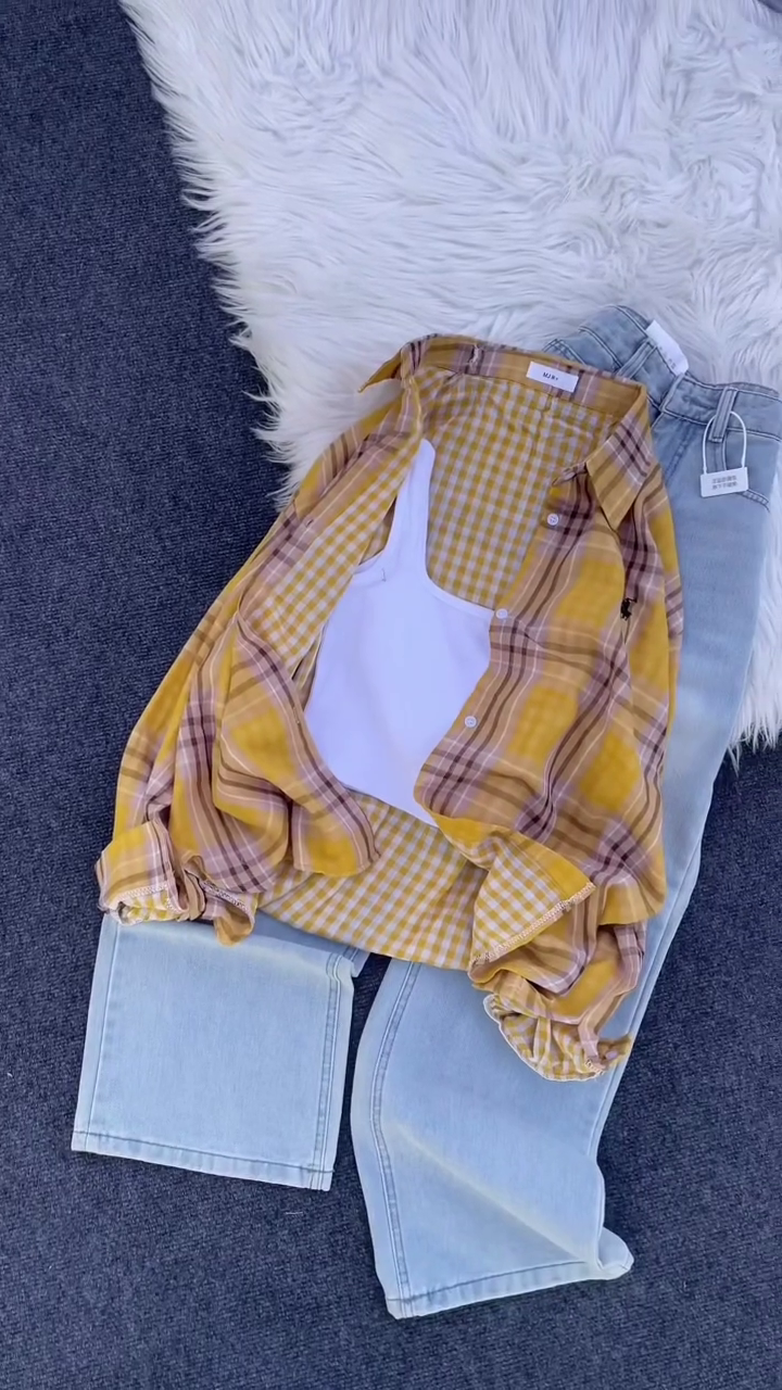 Cherry Crush Plaid Shirt & Light-Wash Denim Co-Ord Set ❤️👖✨